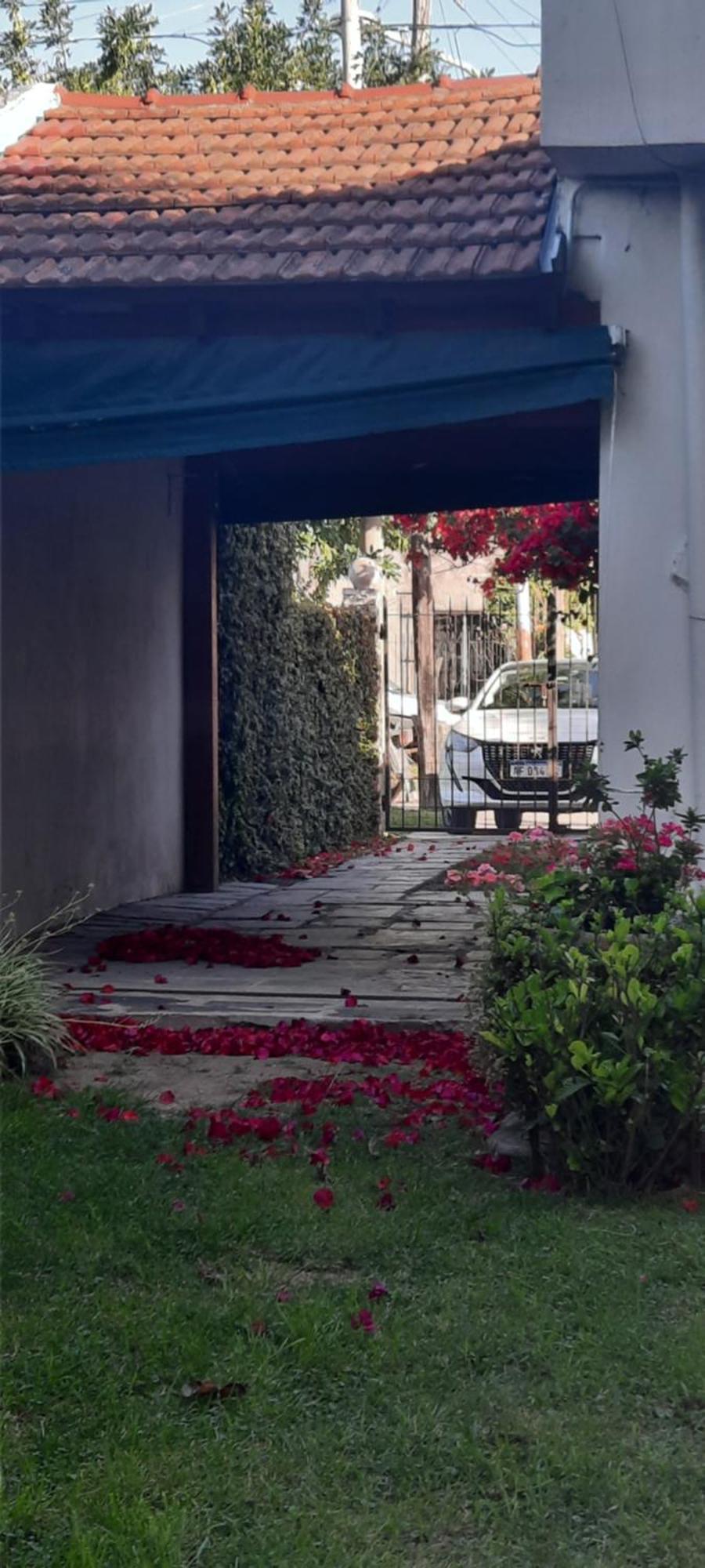 Nel'S Casa Hostel A 15 Minutos De Aeropuerto Ezeiza มอนเตกรานเด ภายนอก รูปภาพ